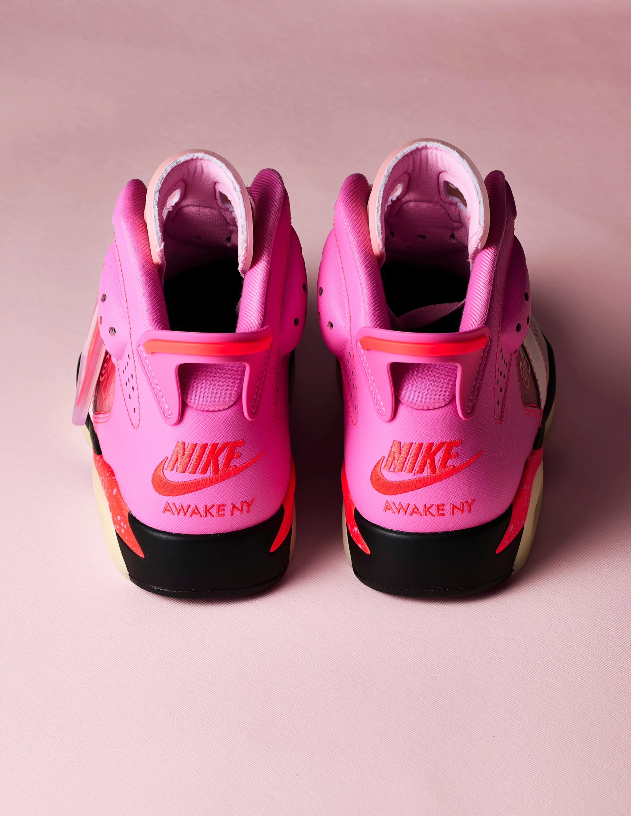 JORDAN Jordan 6 Retro Awake NY Playful Pink, product photo 3